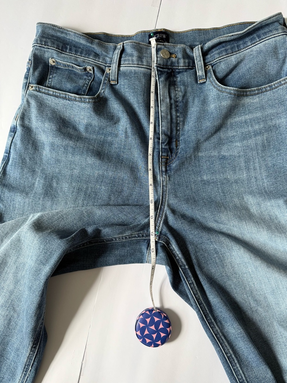J Crew Mid-Rise Super Wide Women’s Jeans in Bangkok Wash - Size 32 - Picture 7 of 12
